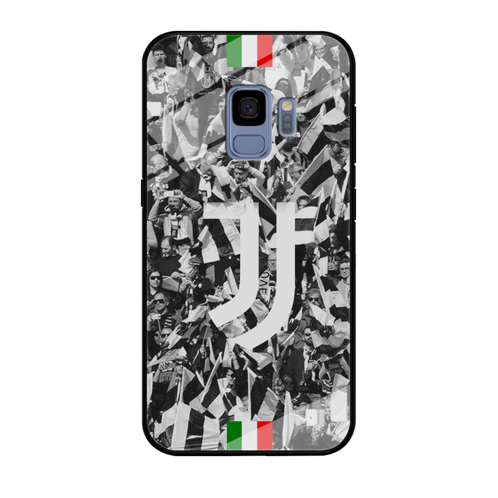 Juventus White and Black Wall of People Samsung Galaxy S9 Case