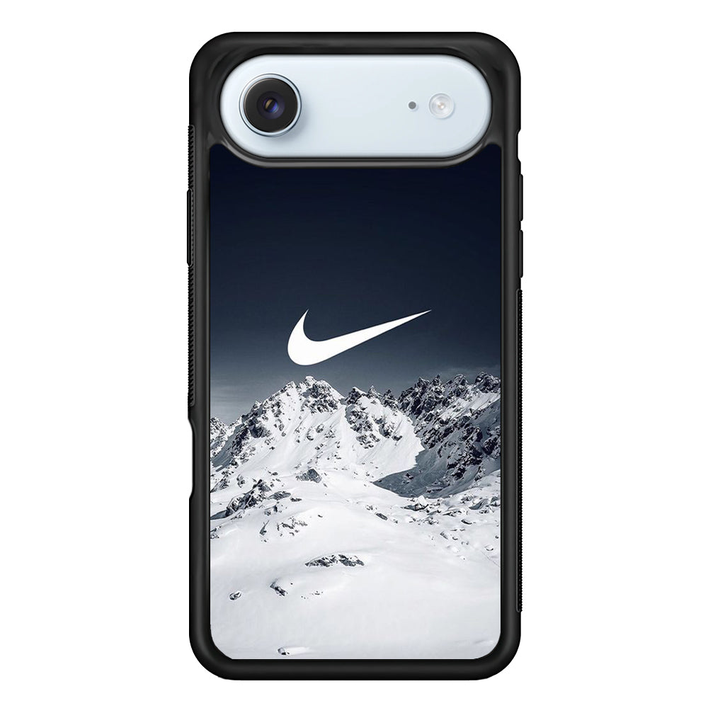 Nike Winter Mount iPhone 17 Air Case