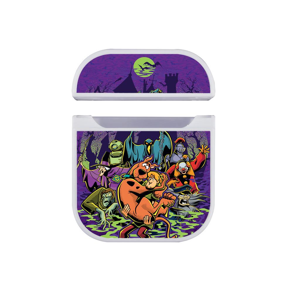 Scooby Doo Village of Scary Apple Airpods Case White