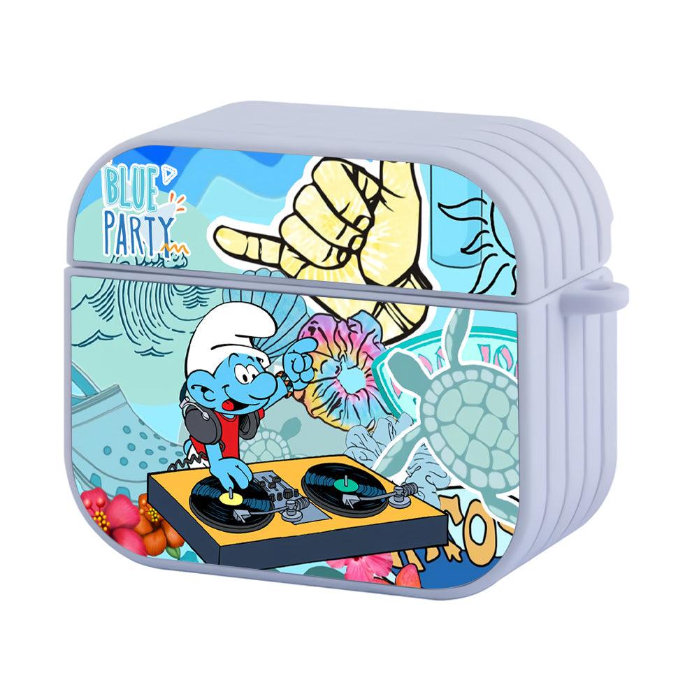 The Smurfs In the Ocean Make a Blue Party Apple Airpods 4 Case White
