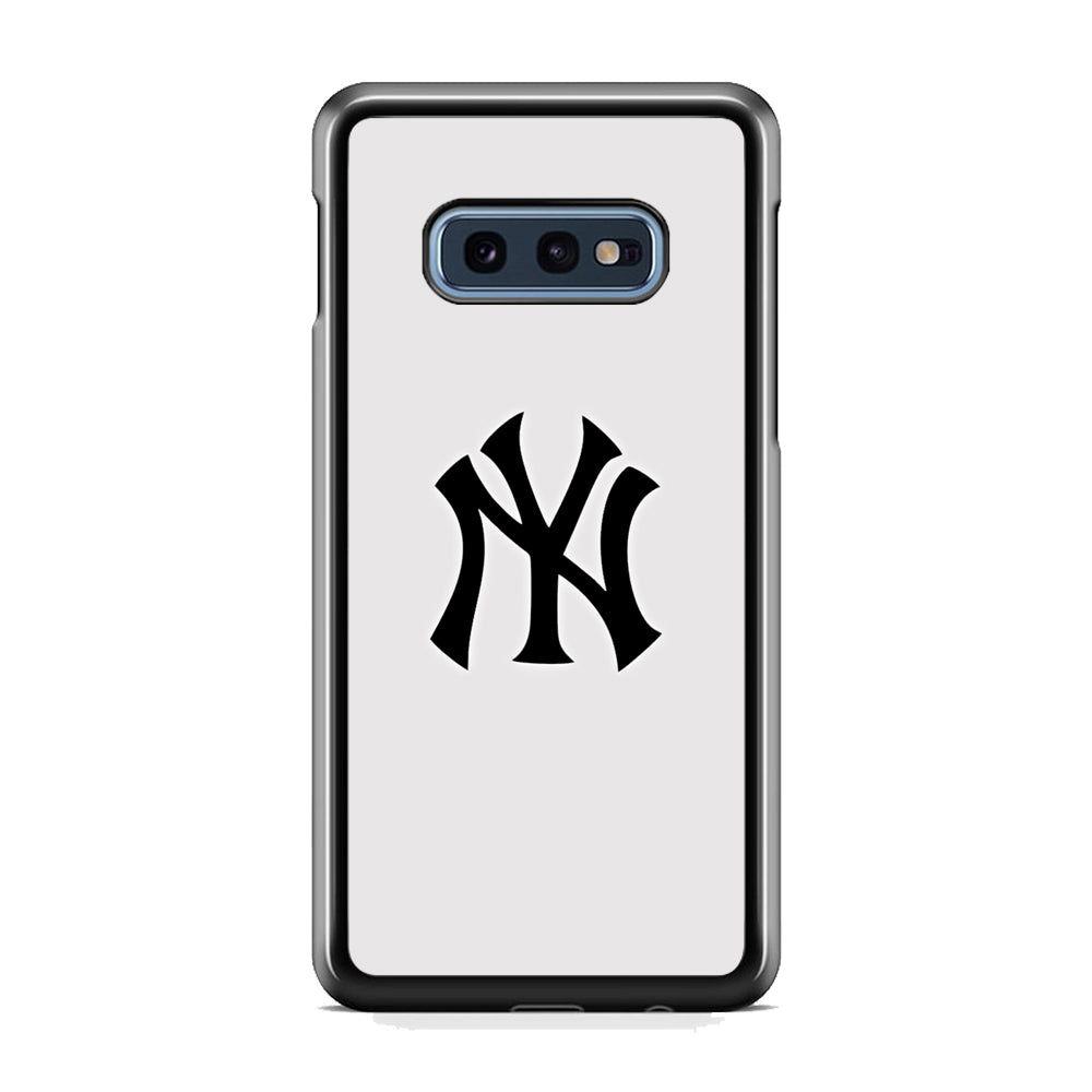 MLB New York Yankees White Milk Samsung Galaxy S10E Case
