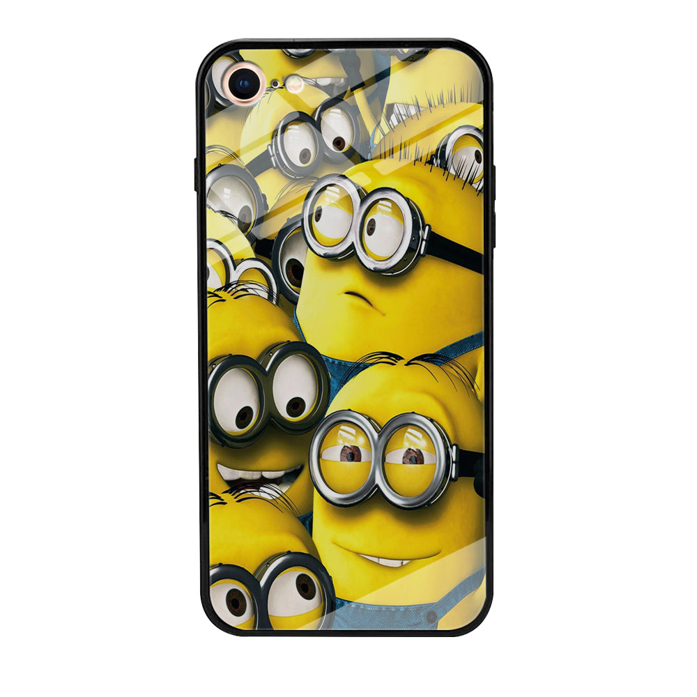 Minions Gather Around iPhone 8 Case