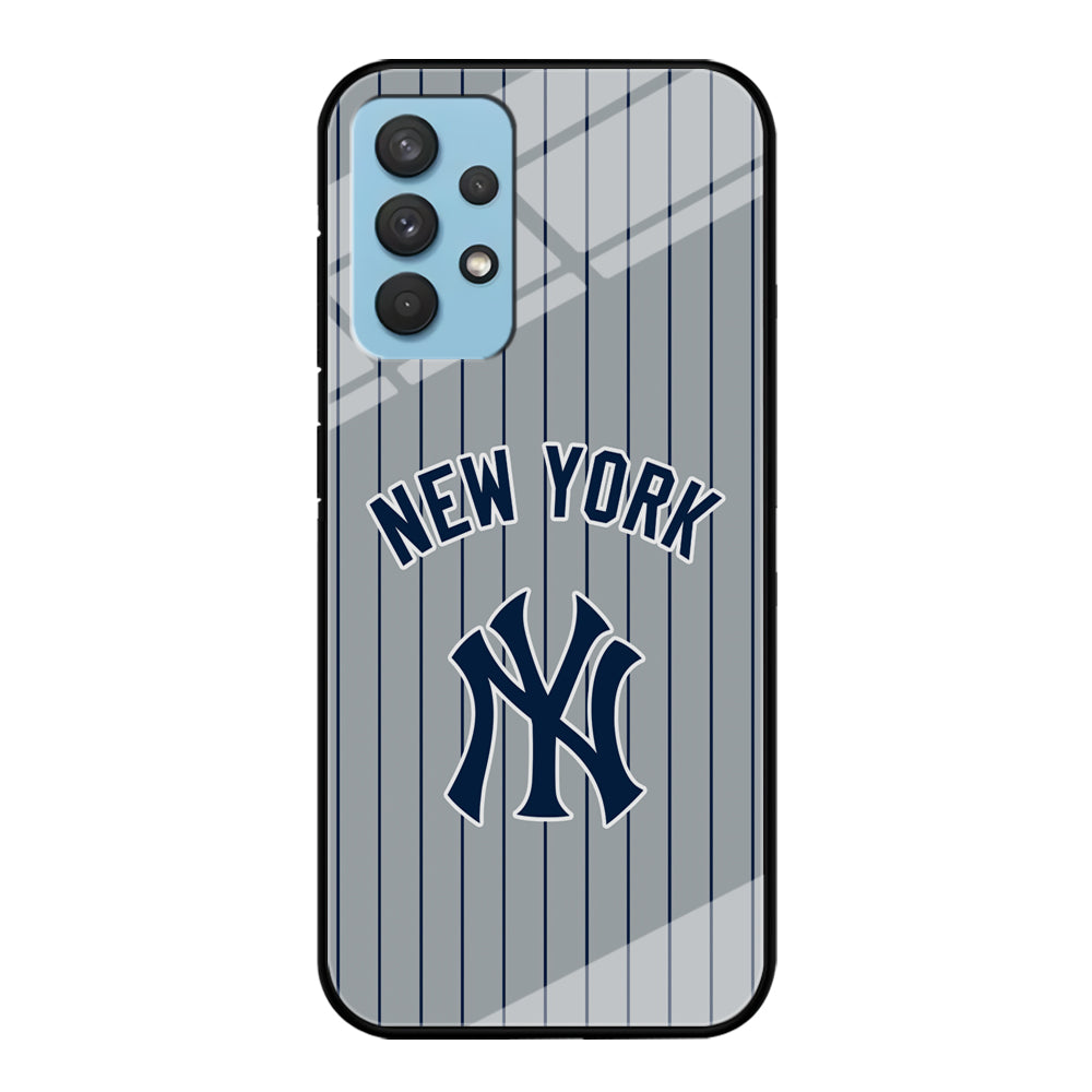 New York Yankees Curves Line Jersey Samsung Galaxy A32 Case Tempered Glass Case