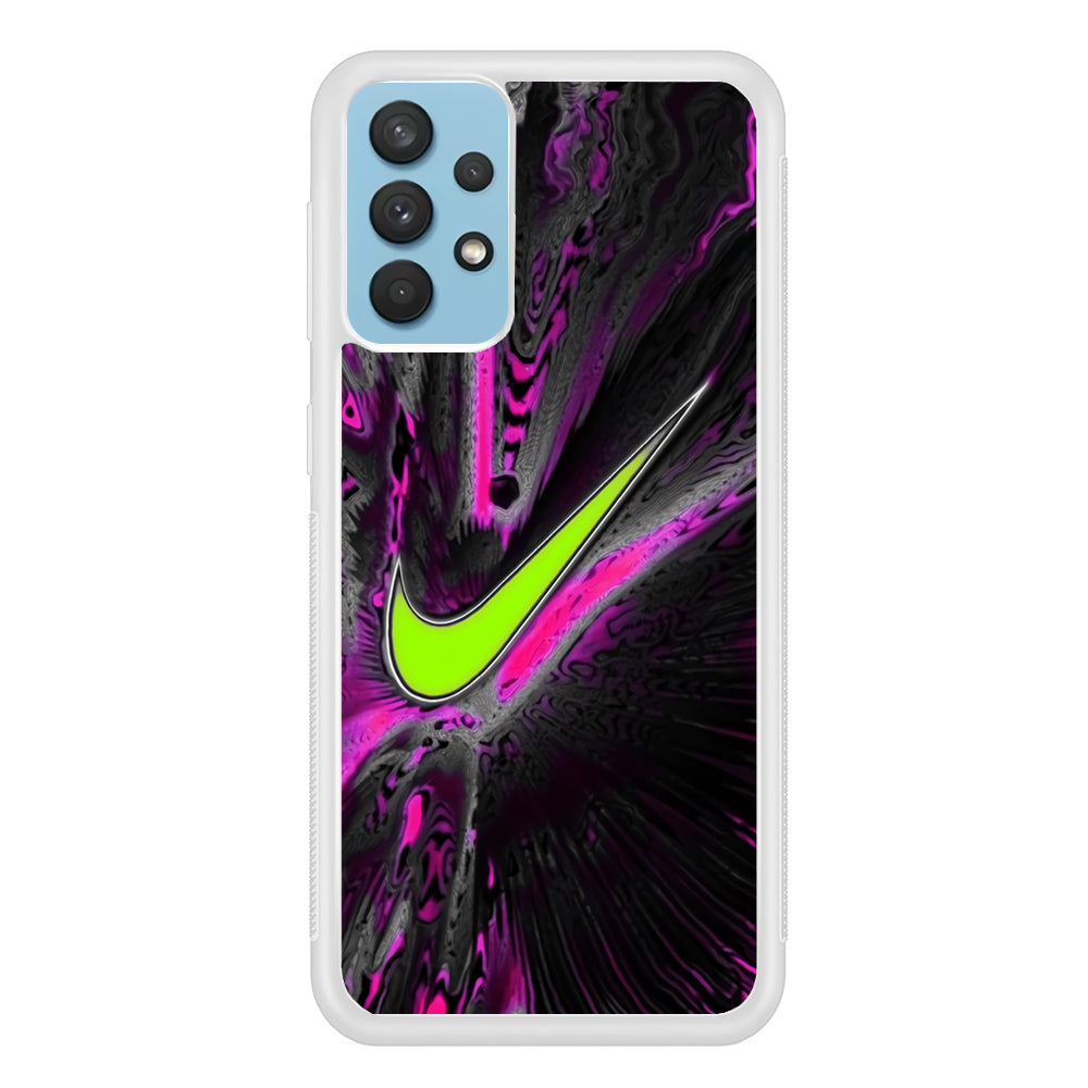 Nike Comet Mode Samsung Galaxy A32 Case