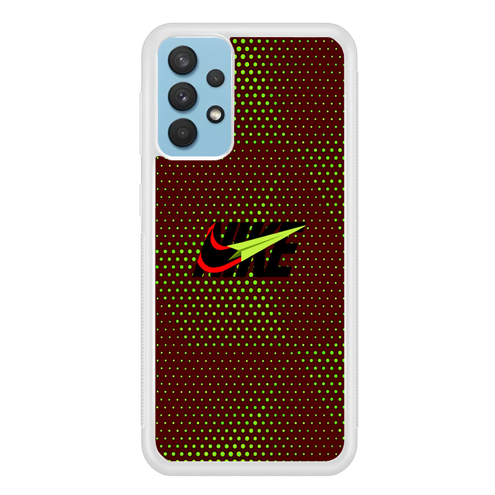 Nike The Paper Plane Samsung Galaxy A32 Case