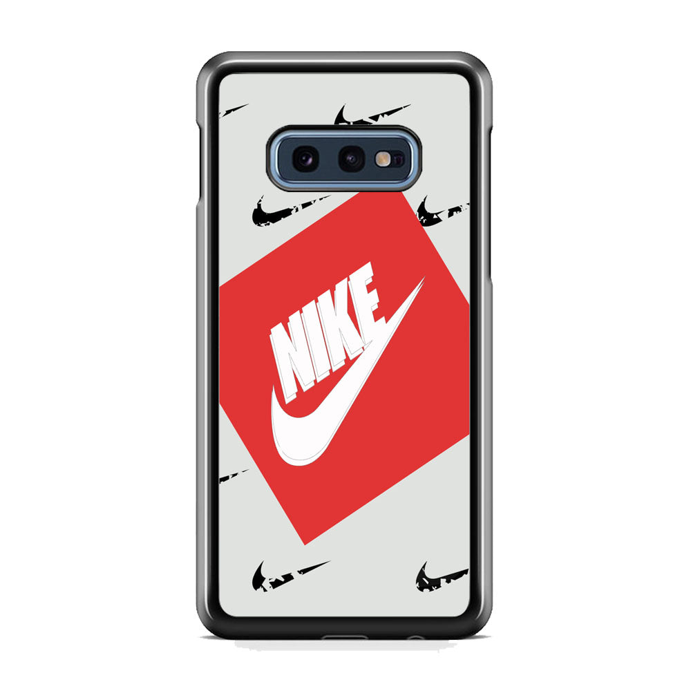 Nike Option of Perspective Samsung Galaxy S10E Case