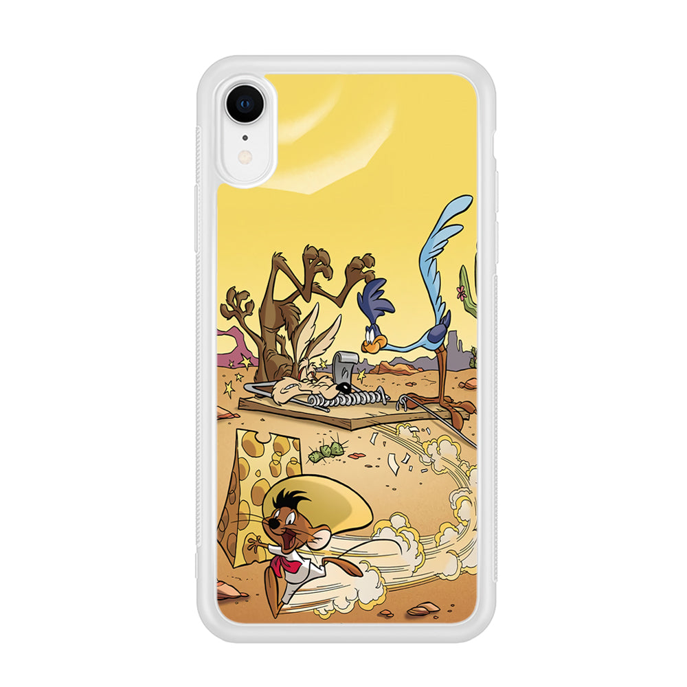 Road Runner Wile E Coyote Trapped iPhone XR Case