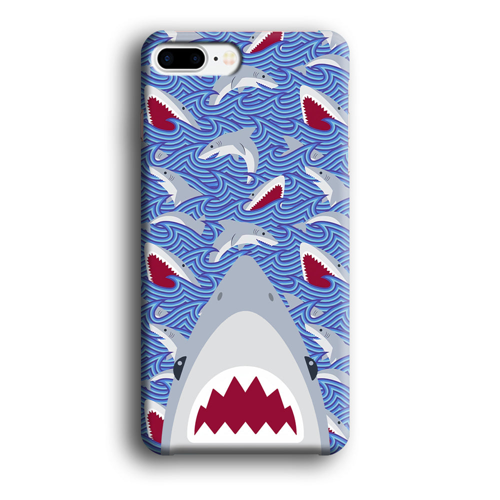 Shark in Sea Surface iPhone 7 Plus Case