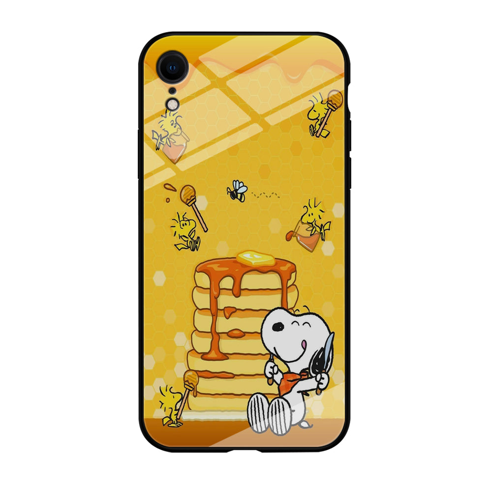 Snoopy Like Eat Pancake Hooney iPhone XR Case