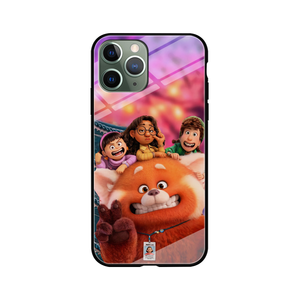 Turning Red Selfie iPhone 11 Pro Case