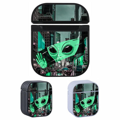 Alien Observing The City Apple Airpods Case