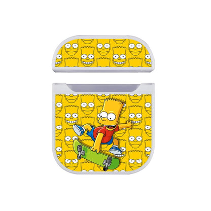 Bart Simpson Skateboarder in Action Apple Airpods Case White