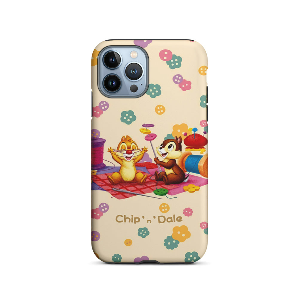 Chip N Dale Play with Yarn iPhone 15 Pro Max Case