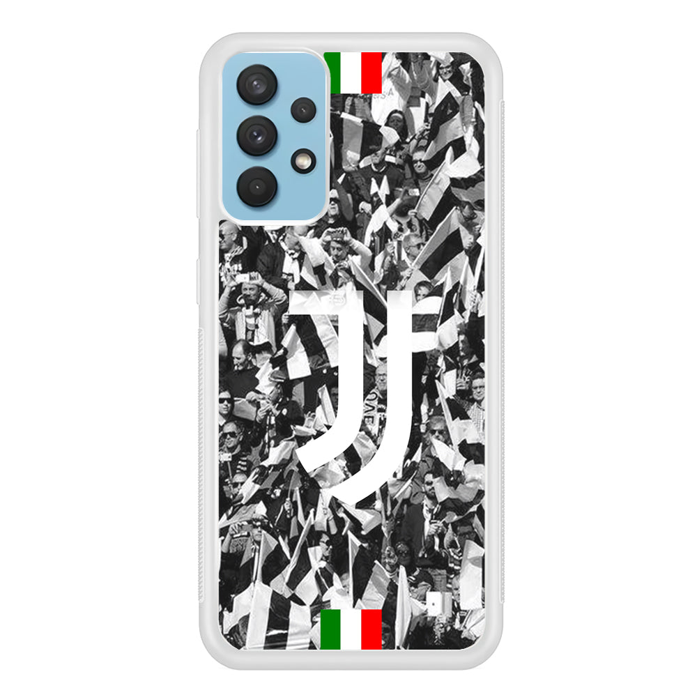 Juventus White and Black Wall of People Samsung Galaxy A32 Case