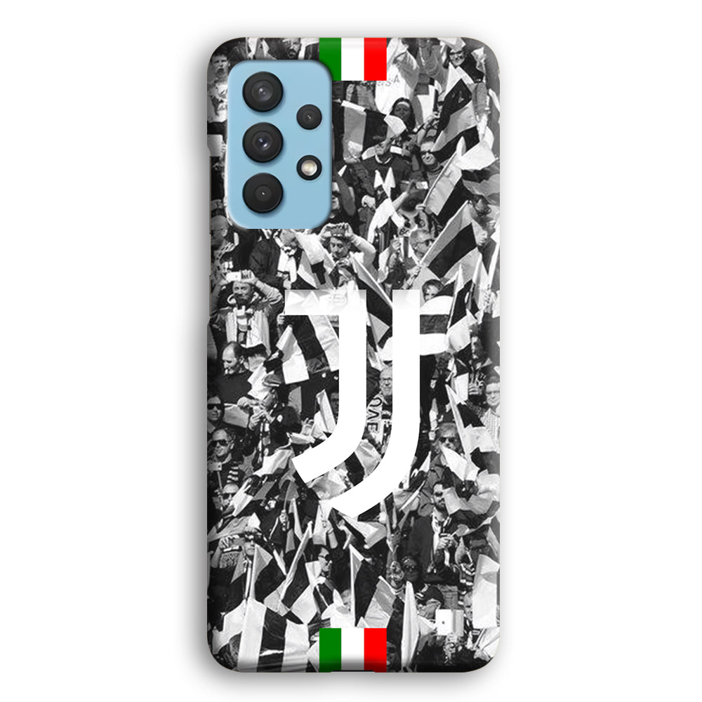 Juventus White and Black Wall of People Samsung Galaxy A32 Case