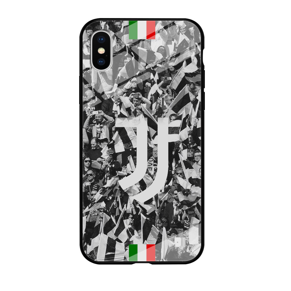 Juventus White and Black Wall of People iPhone XS Case