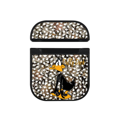 Looney Tunes Daffy Being Hunted Apple Airpods Case Black