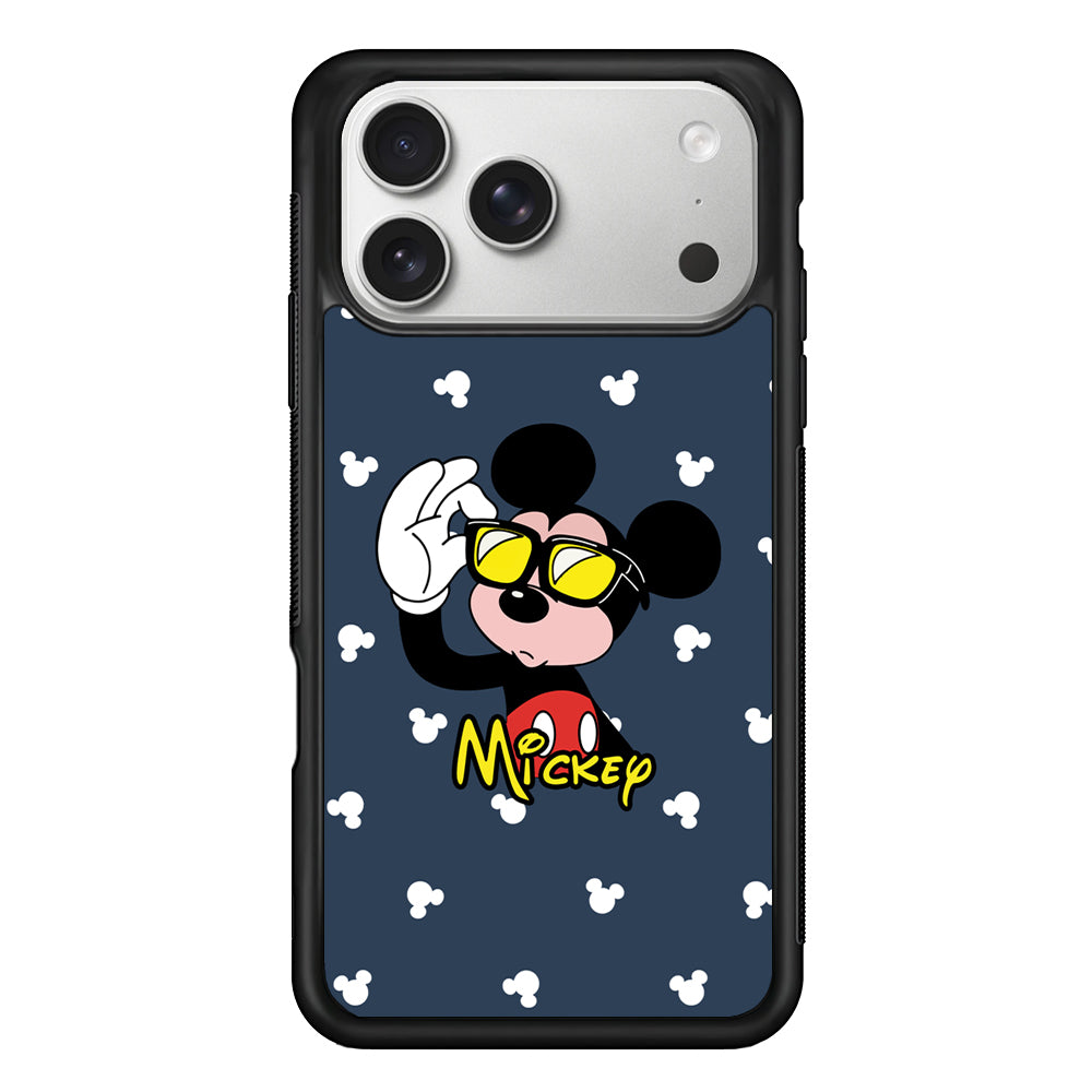 Mickey Mouse Cool with Glass iPhone 17 Pro Case