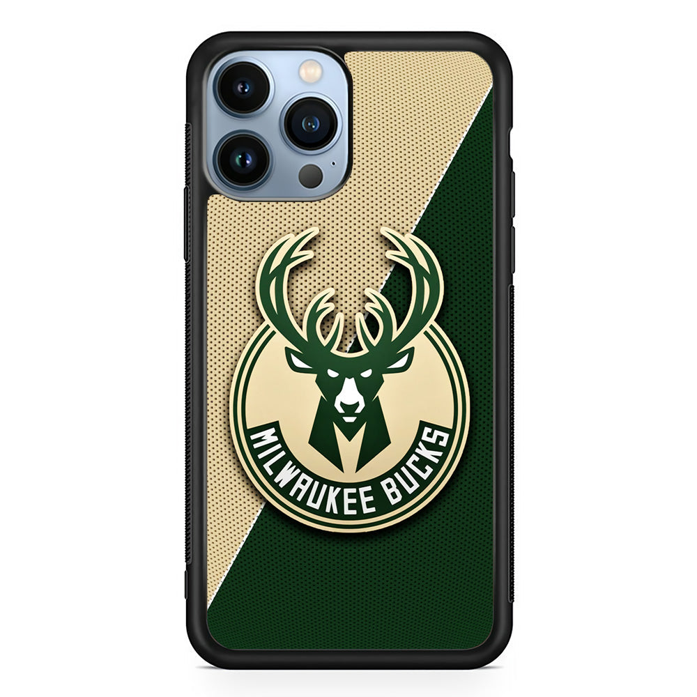 Milwaukee Bucks Two Side Colour iPhone 15 Pro Case - Carneyforia