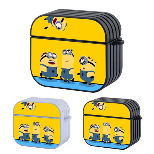 Minions Hanging Out Greeting Friends Apple Airpods 4 Case