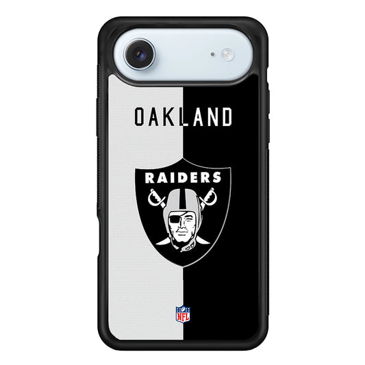 NFL The Oakland Raiders B&W Side iPhone 17 Air Case