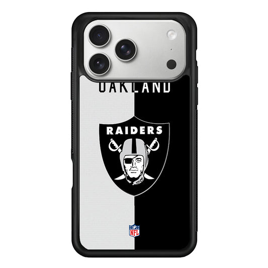 NFL The Oakland Raiders B&W Side iPhone 17 Pro Case