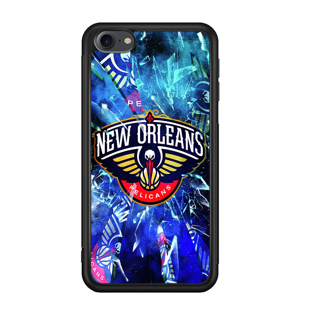 New Orleans Pelicans Pieces Of Logo iPod Touch 6 Case - Carneyforia