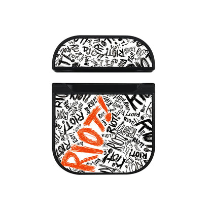 Paramore Riot Wallpaper Apple Airpods Case Black