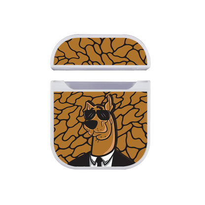 Scooby Doo Hunter in Black Apple Airpods Case White
