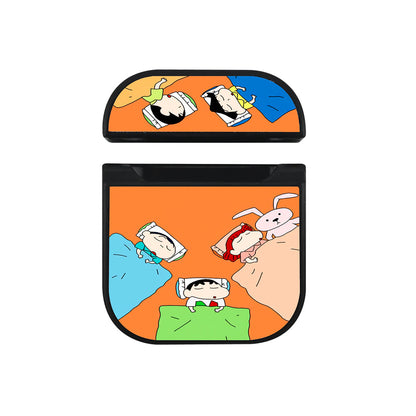 Sinchan Sleeping With Friends Apple Airpods Case Black