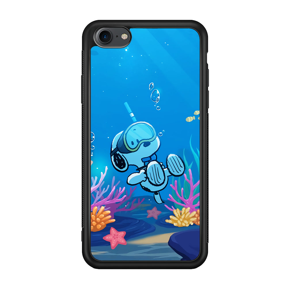 Snoopy Enjoy Diving iPhone 8 Case