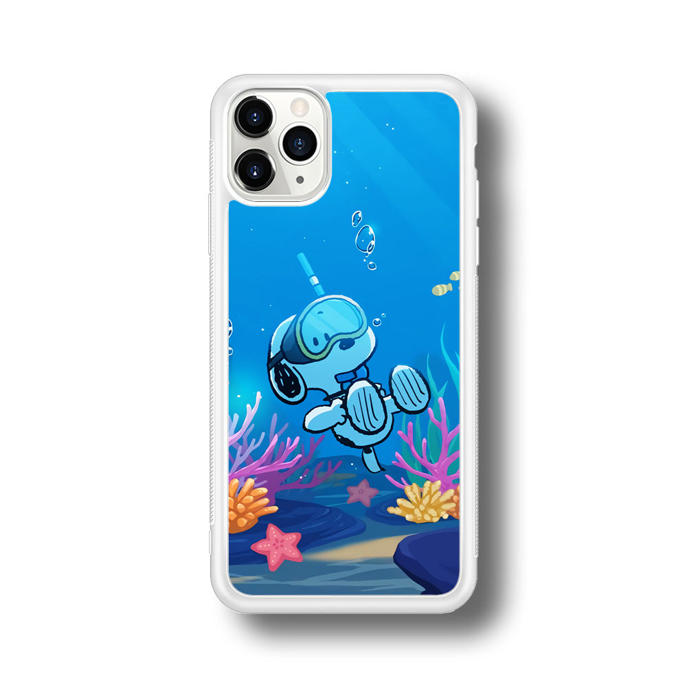 Snoopy Enjoy Diving iPhone 11 Pro Max Case