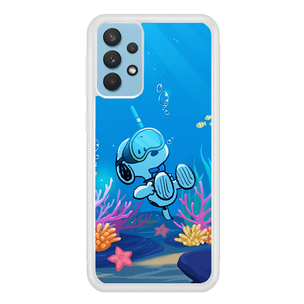 Snoopy Enjoy Diving Samsung Galaxy A32 Case