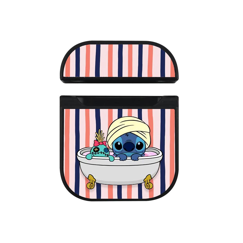 Stitch The Joy of Bathing Apple Airpods Case Black