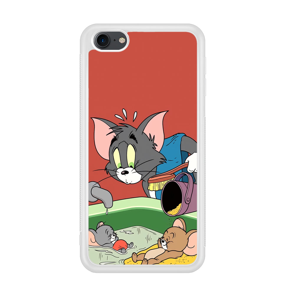 Tom and Jerry Do Not Be Noisy iPod Touch 6 Case