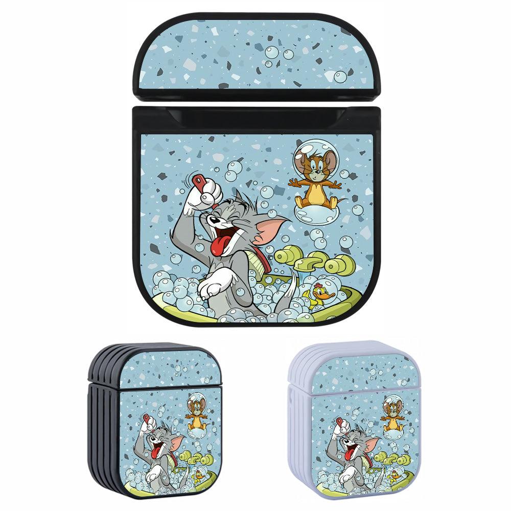 Tom and Jerry Fresh Morning Shower Apple Airpods Case