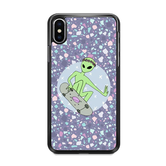 Alien Skate Show iPhone X Case
