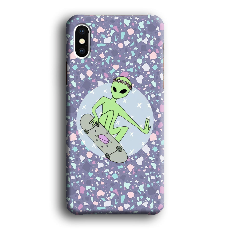 Alien Skate Show iPhone X Case
