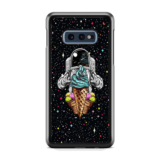 Astronauts Ice Cream Chaser Samsung Galaxy S10E Case