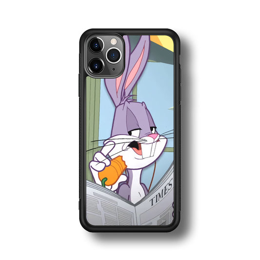 Bugs Bunny Reading The Newspaper iPhone 11 Pro Case