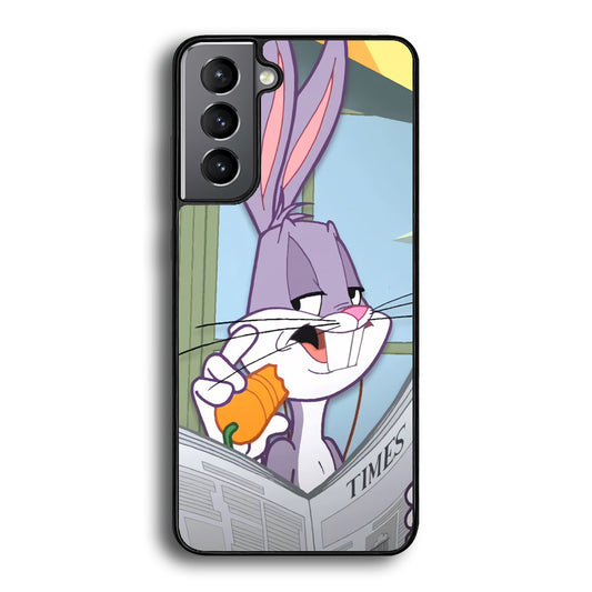 Bugs Bunny Reading The Newspaper Samsung Galaxy S21 Plus Case - Carneyforia