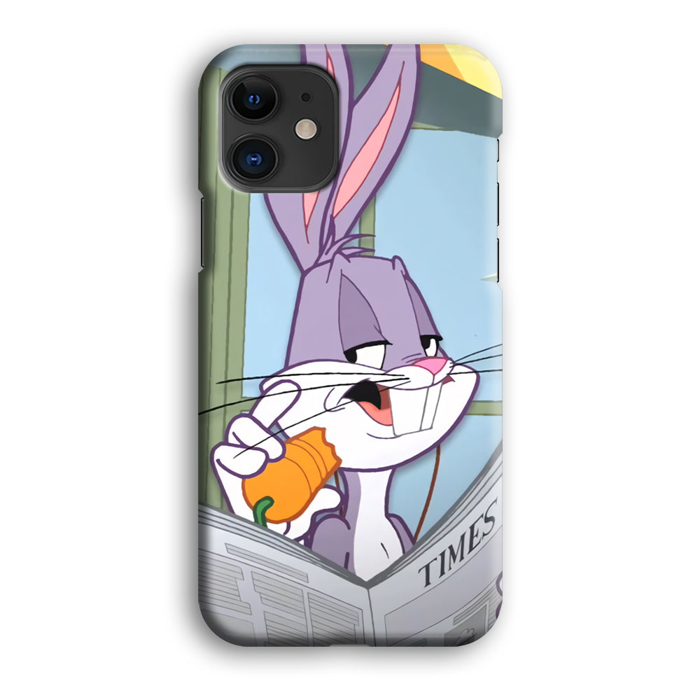 Bugs Bunny Reading The Newspaper iPhone 12 Case