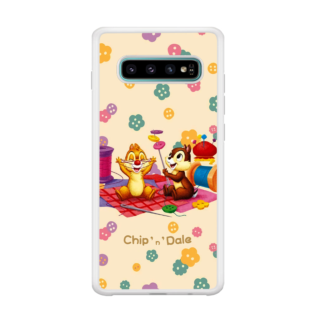 Chip N Dale Play with Yarn Samsung Galaxy S10 Case