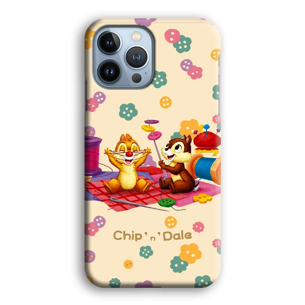 Chip N Dale Play with Yarn iPhone 13 Pro Max Case