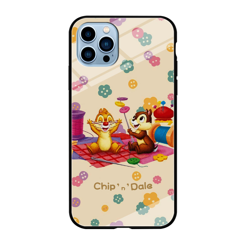Chip N Dale Play with Yarn iPhone 12 Pro Case