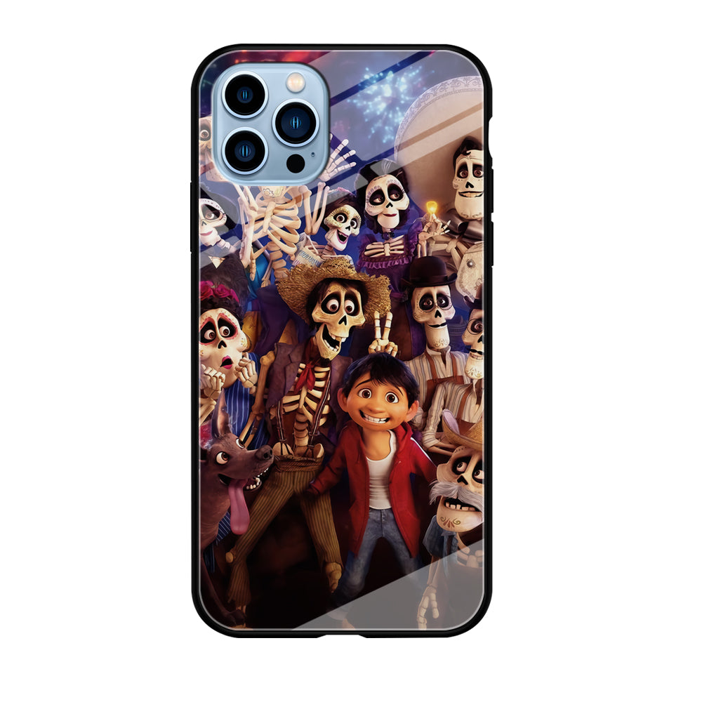 Coco Poster iPhone 12 Pro Case