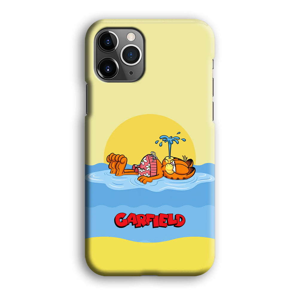 Garfield Bask on The Water iPhone 12 Pro Case