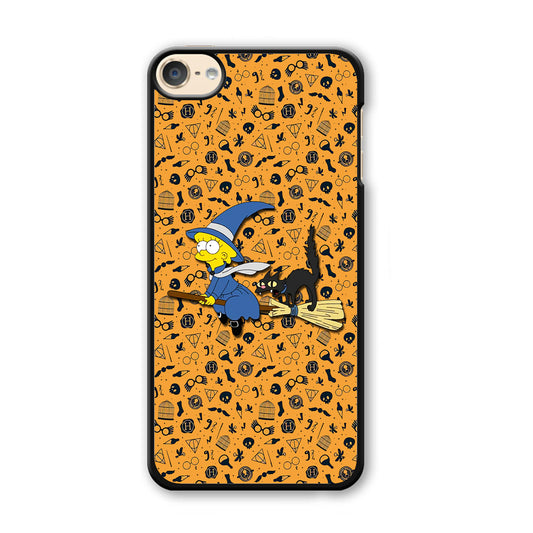 Lisa Simpson and Witch Costume iPod Touch 6 Case - Carneyforia