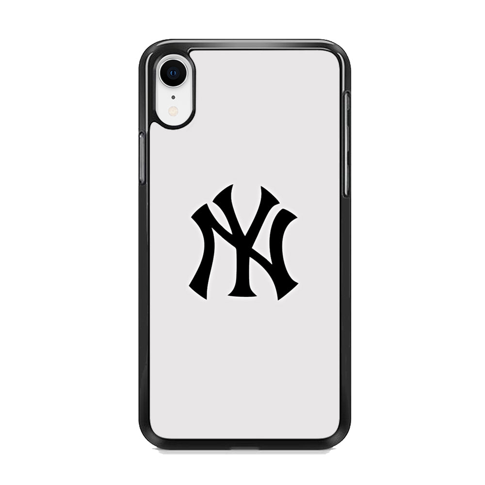 MLB New York Yankees White Milk iPhone XR Case