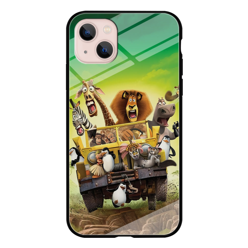 Madagascar Hooliday Moment iPhone 13 Case